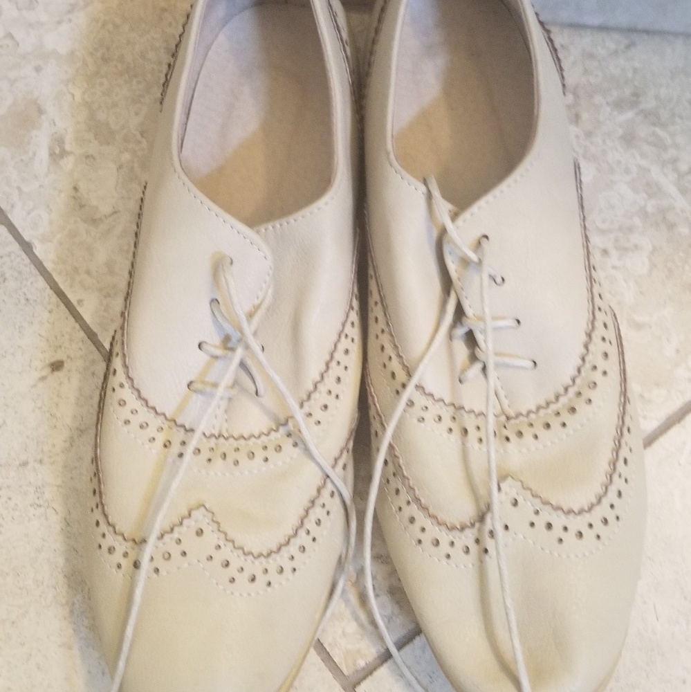 Cute dress shoes